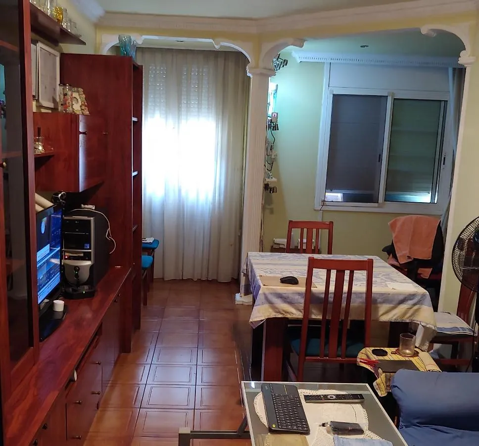 Campsite Habitacion De 6 Metros Santa Coloma de Gramenet